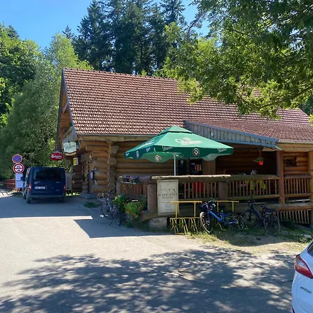Chaticka U Pernicu Jedovnice