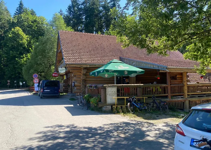 Chaticka U Pernicu Jedovnice